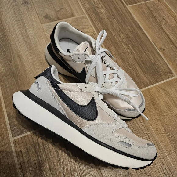 Women's Summit White/SANDDRIFT/SAIL/Black Shoes - Picture 2 of 7